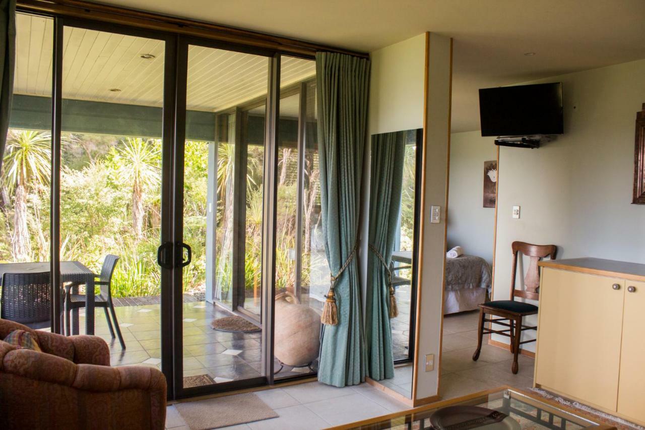 Titore Lodge ラッセル エクステリア 写真